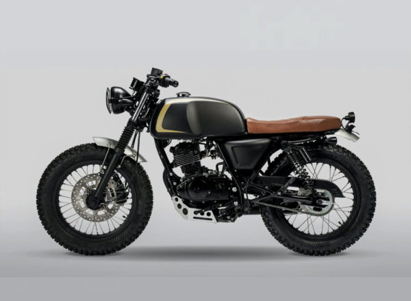 AKITA 125 MATT BLACK