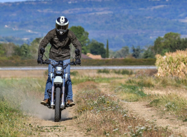 X-RIDE 650 TRAIL