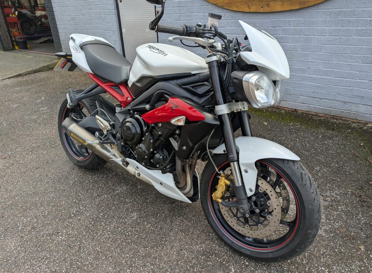 Triumph Street Triple R