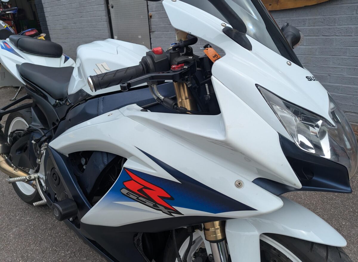 Suzuki GSXR600 L4