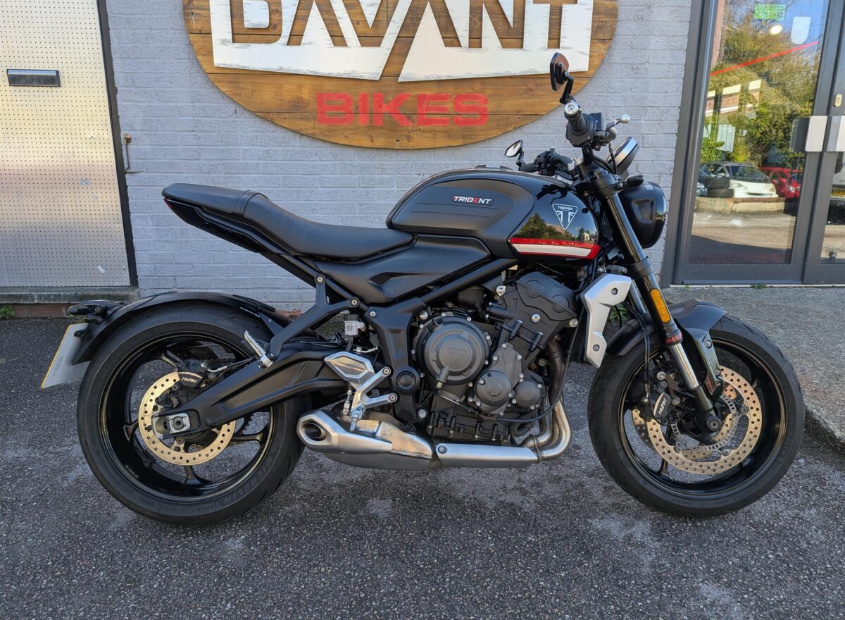 Triumph Trident 660