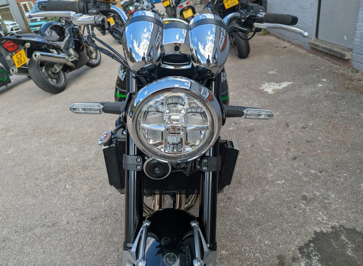Kawasaki Z900 RS