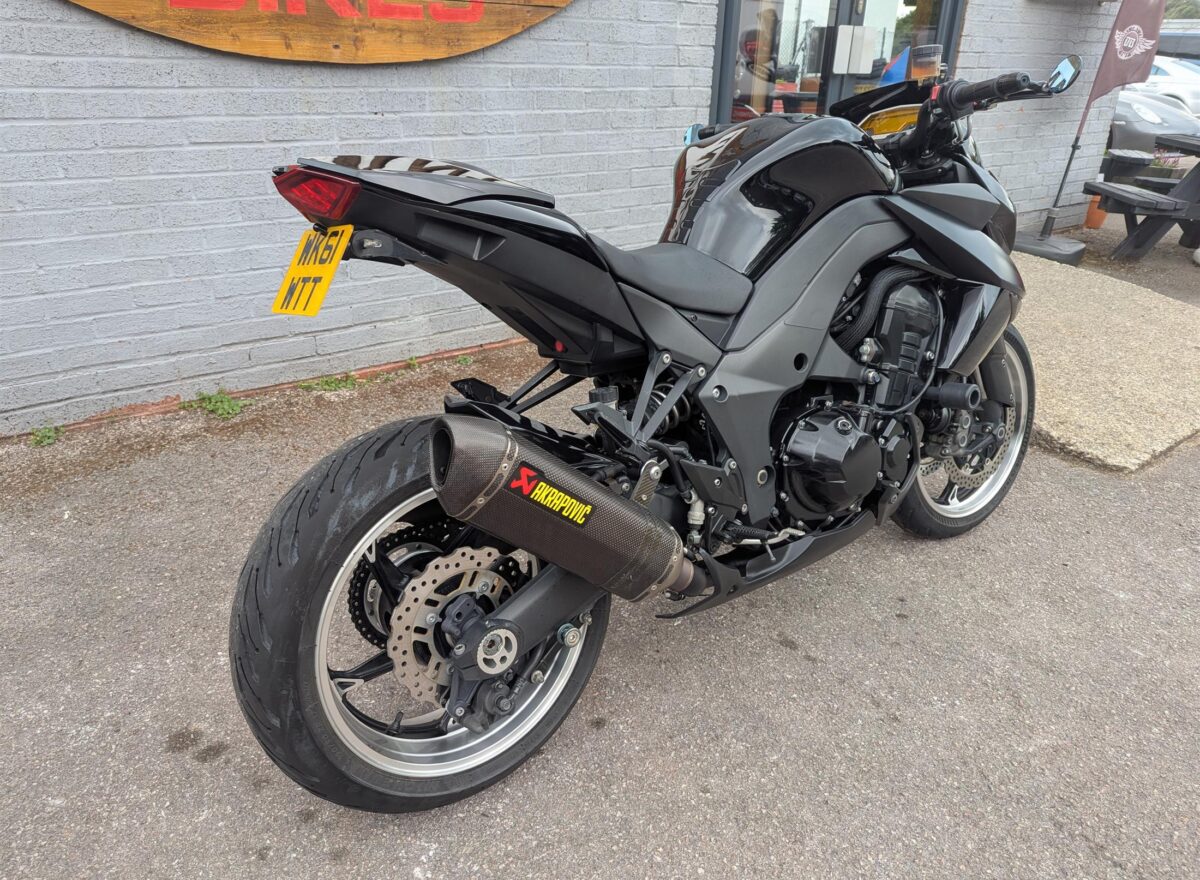 Kawasaki Z1000