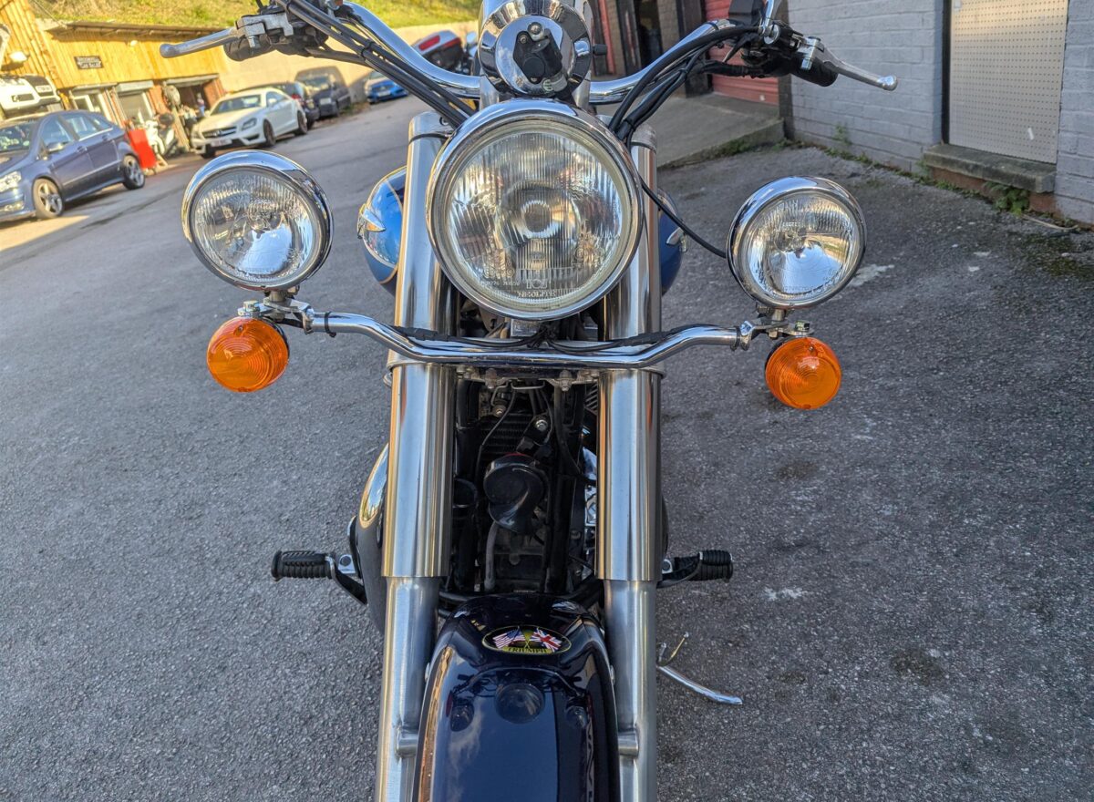 Triumph Bonneville America