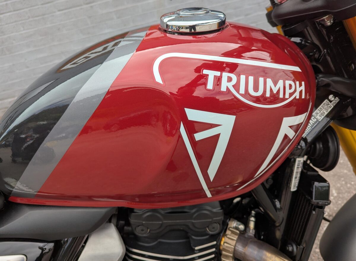Triumph Speed 400