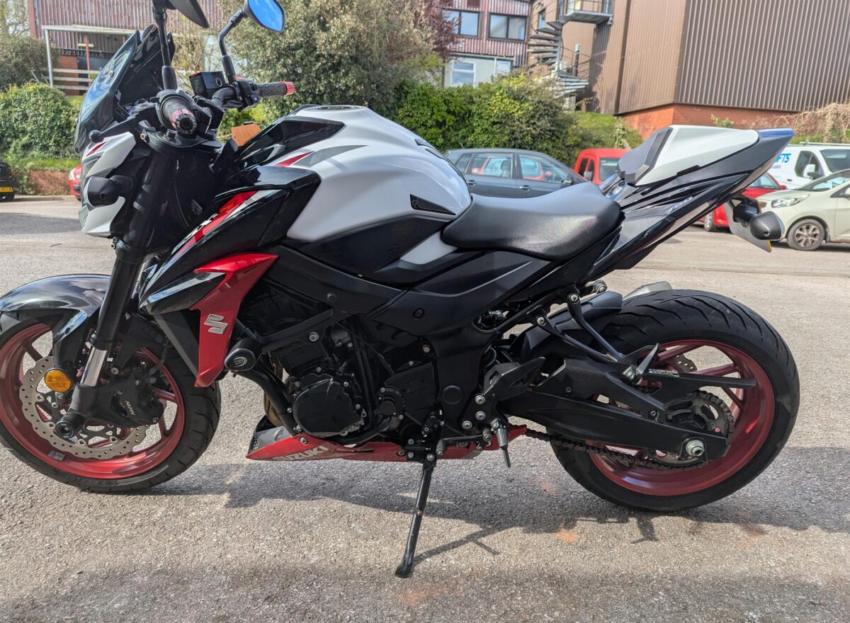 Suzuki GSXS 750Z