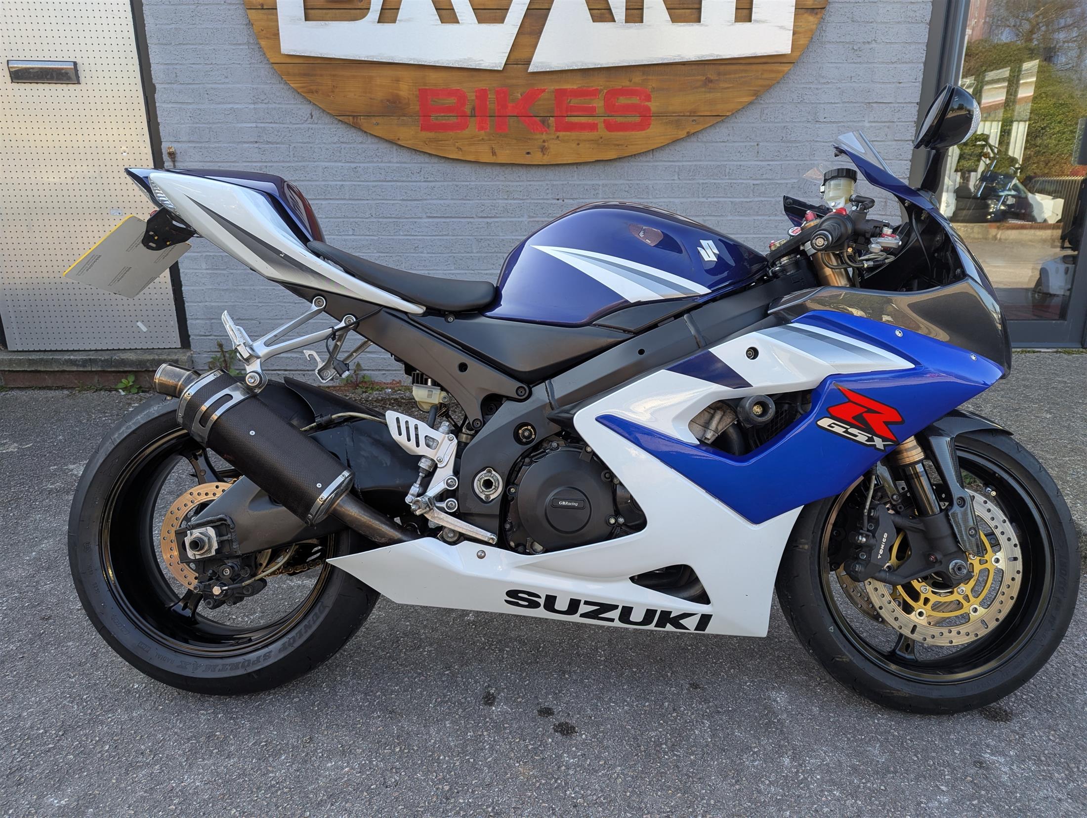 Suzuki GSXR1000 K5