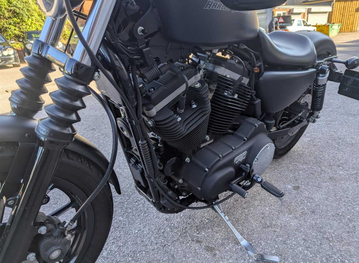 Harley Davidson Sportster 883 Iron