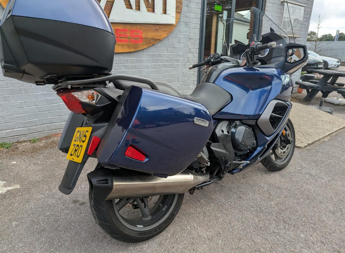 Triumph Trophy SE