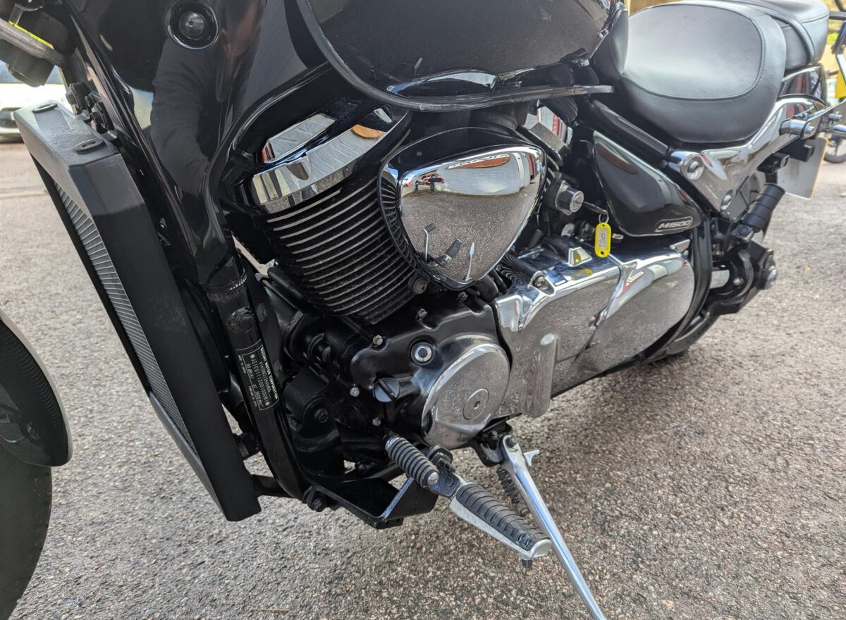 Suzuki VZ1500 Intruder