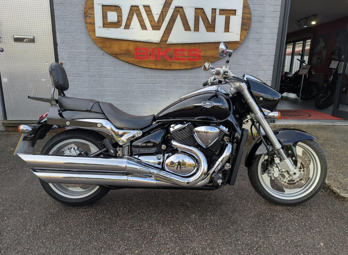 Suzuki VZ1500 Intruder