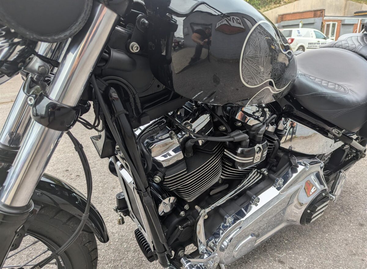 Harley Davidson FXBBS Street Bob 114