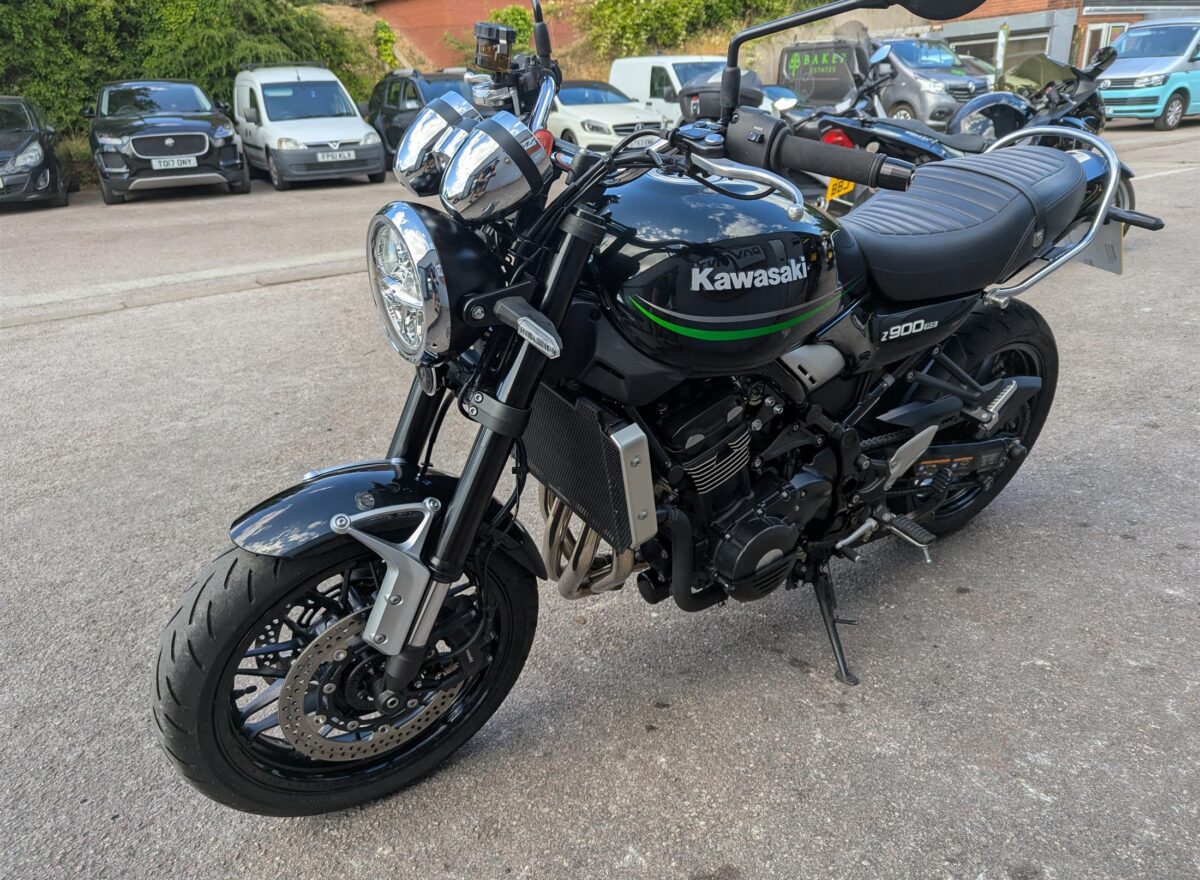 Kawasaki Z900 RS