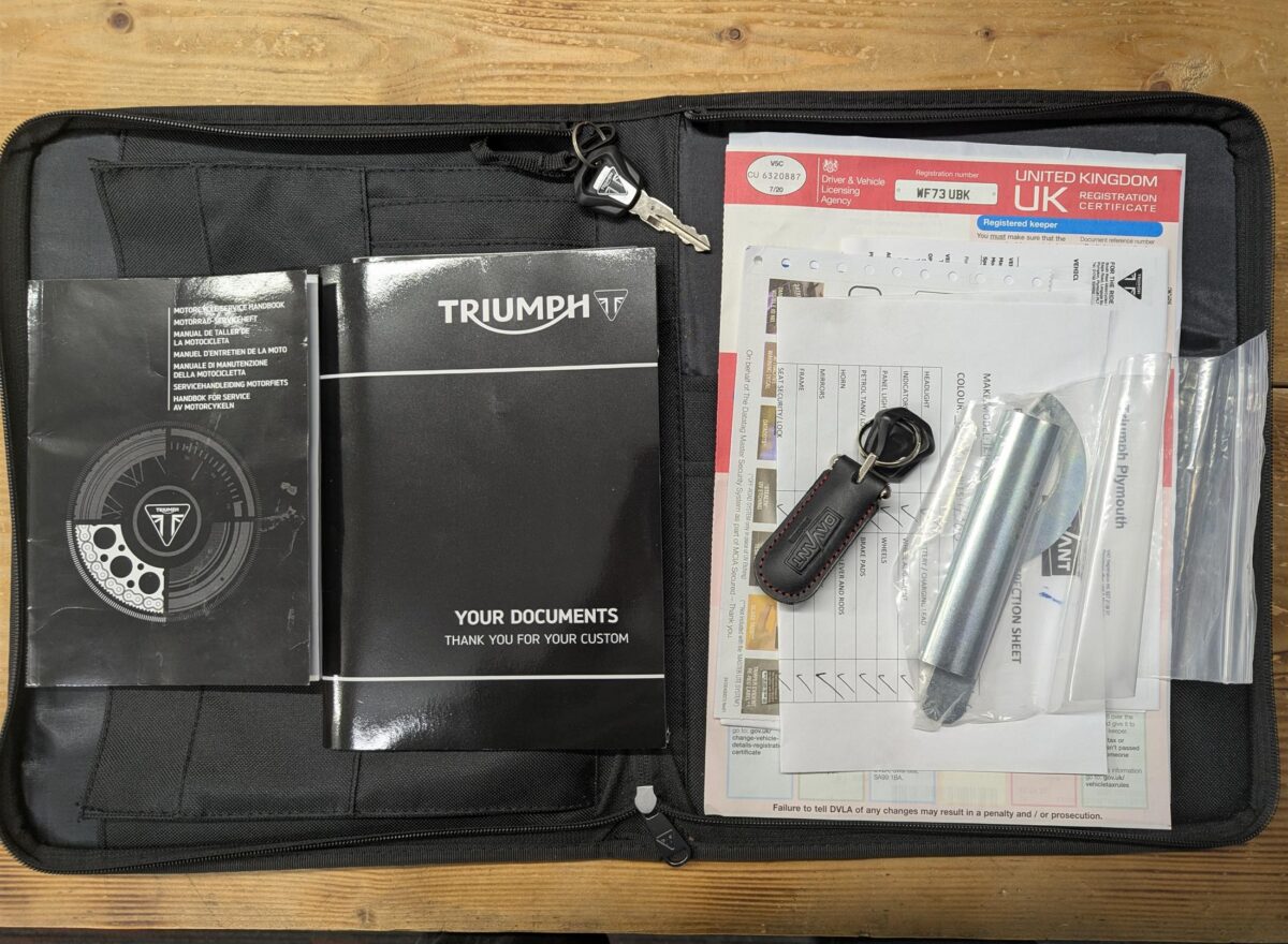 Triumph Trident 660