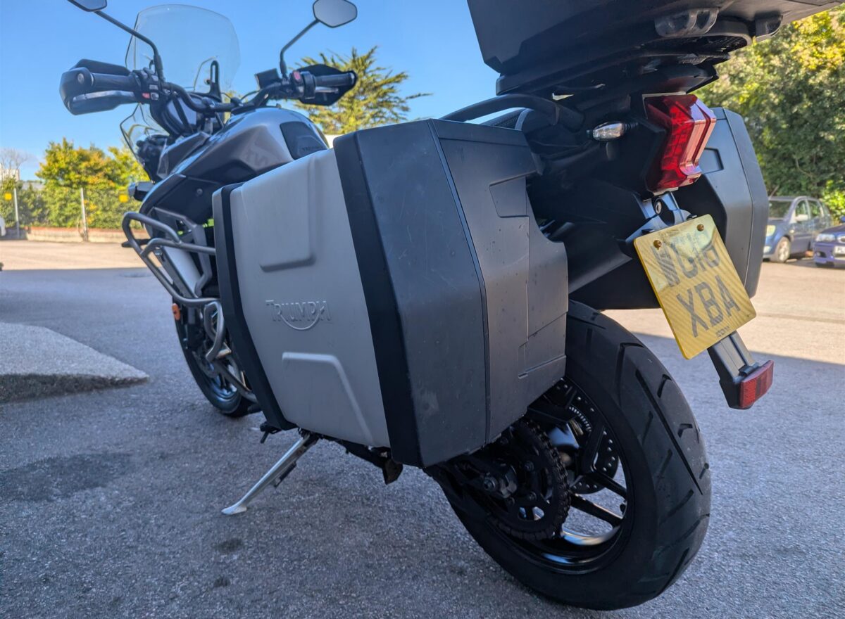 Triumph Tiger 800 XRT