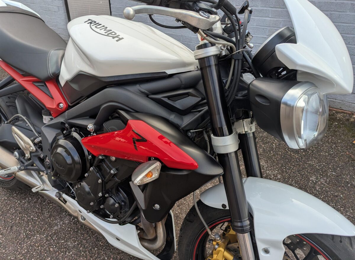 Triumph Street Triple R