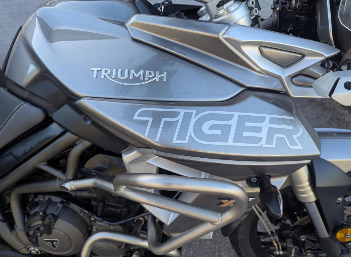 Triumph Tiger 800 XRT