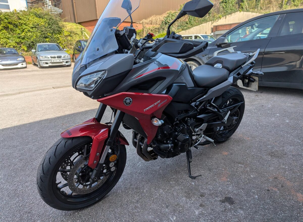 Yamaha Tracer 900