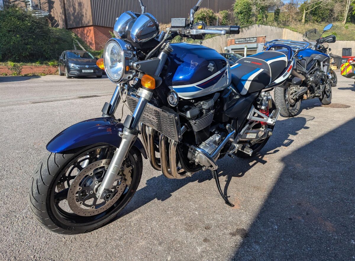Suzuki GSX1400