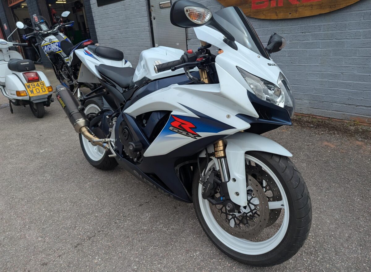 Suzuki GSXR600 L4