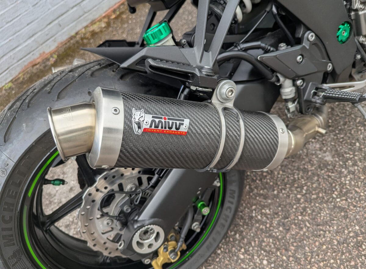 Kawasaki Z1000 Special Edition