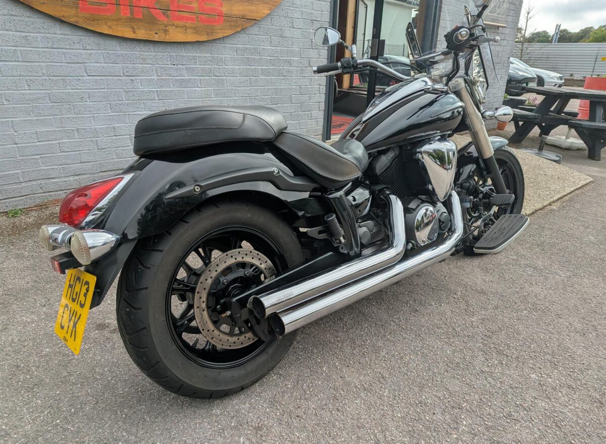 Yamaha XVS950 Midnight Star