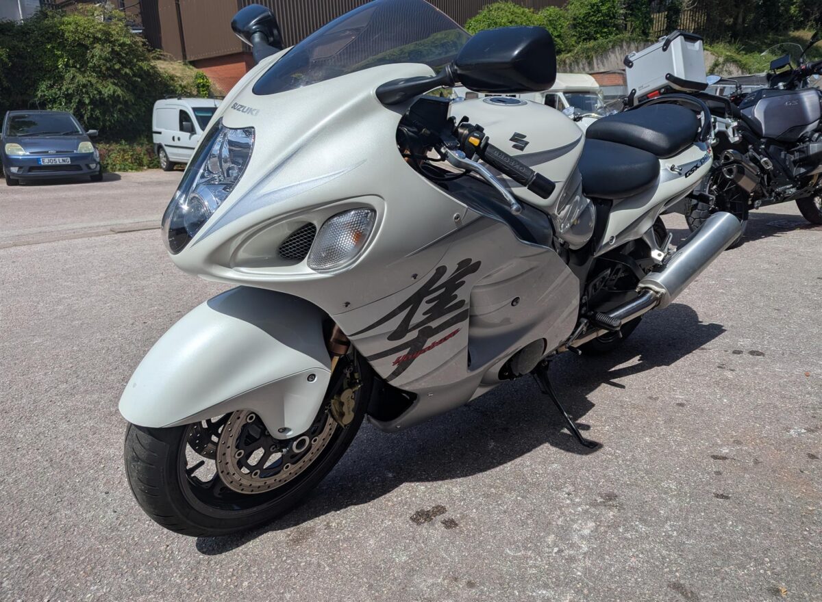Suzuki GSX1300R Hayabusa