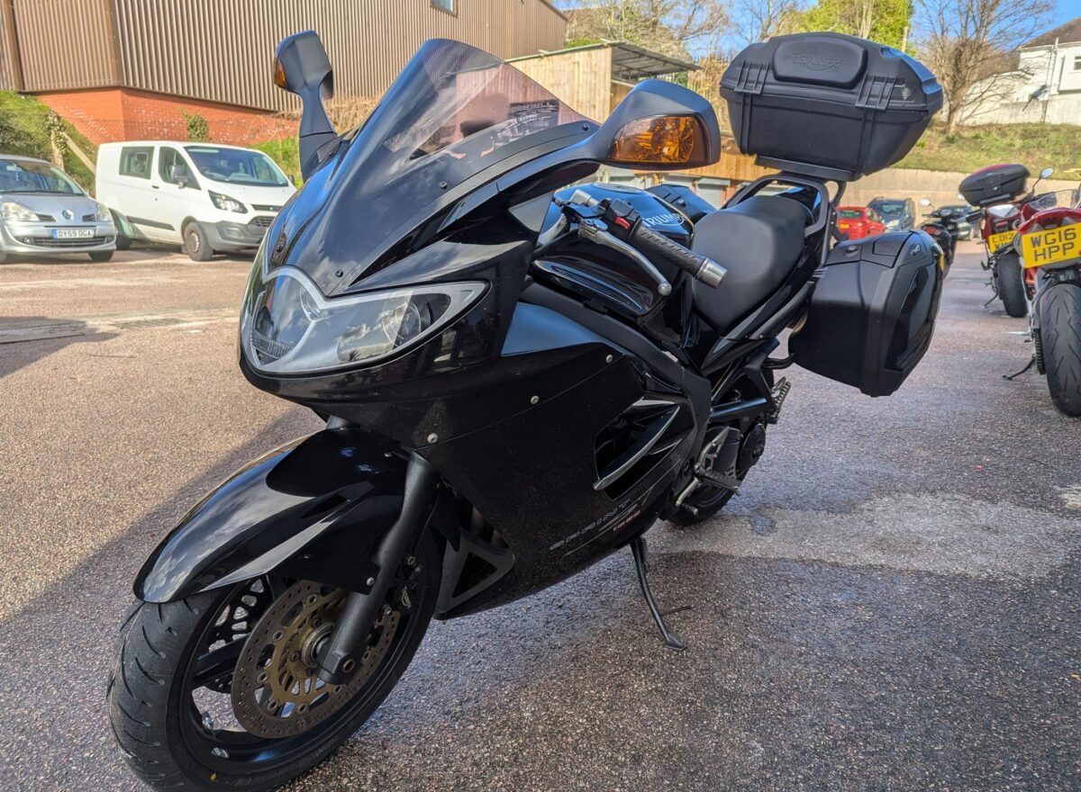 Triumph Sprint ST 1050