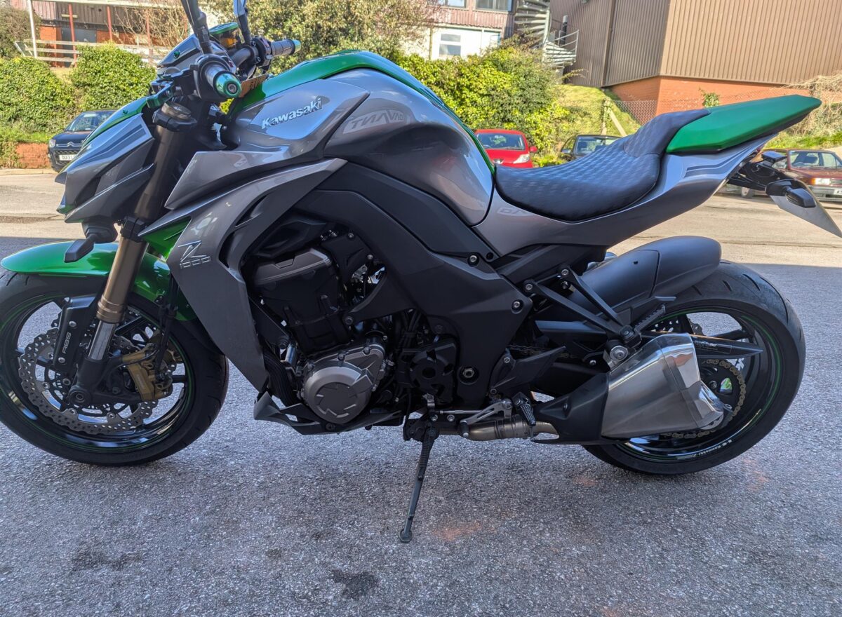 Kawasaki Z1000 Special Edition