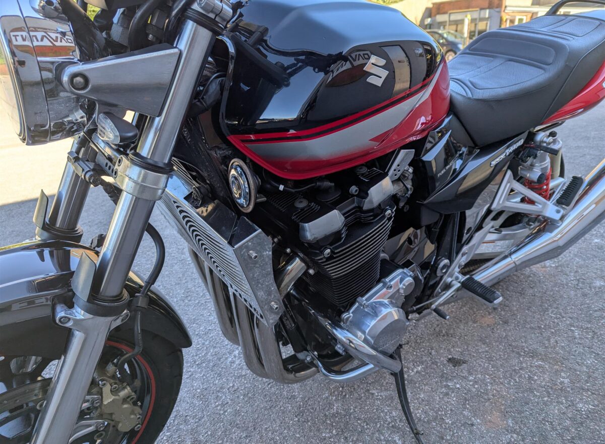 Suzuki GSX1400 K5