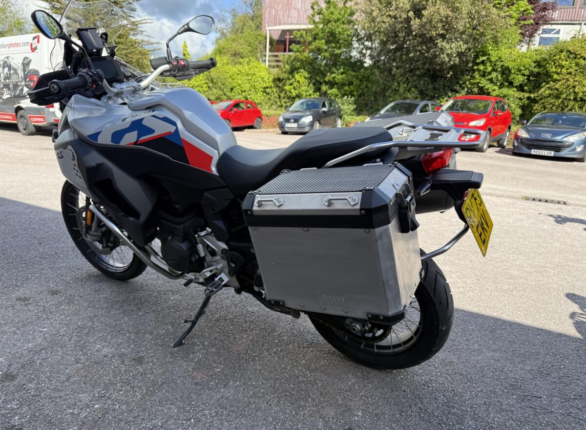 BMW F900 GS Adventure