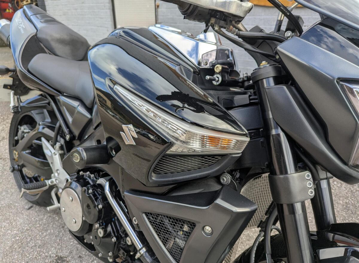 Suzuki GSX1300 BK B King