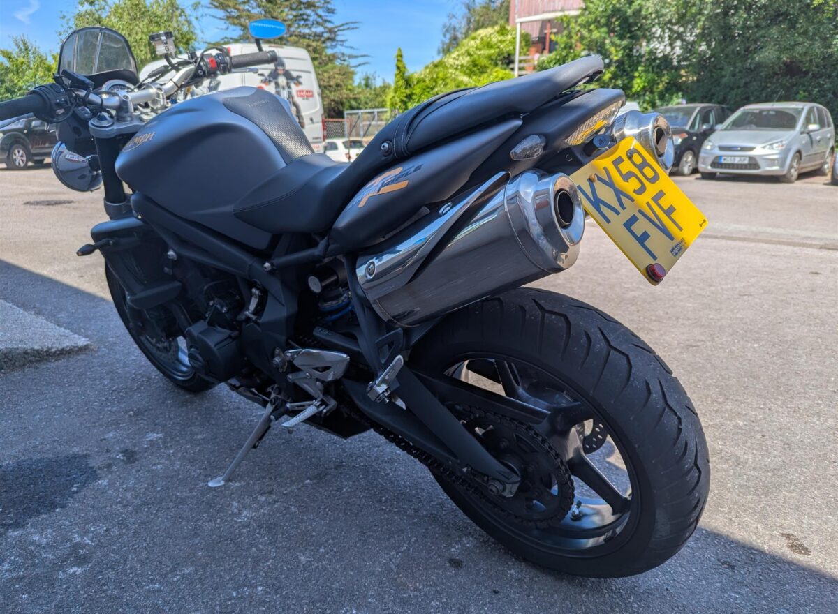Triumph Street Triple R