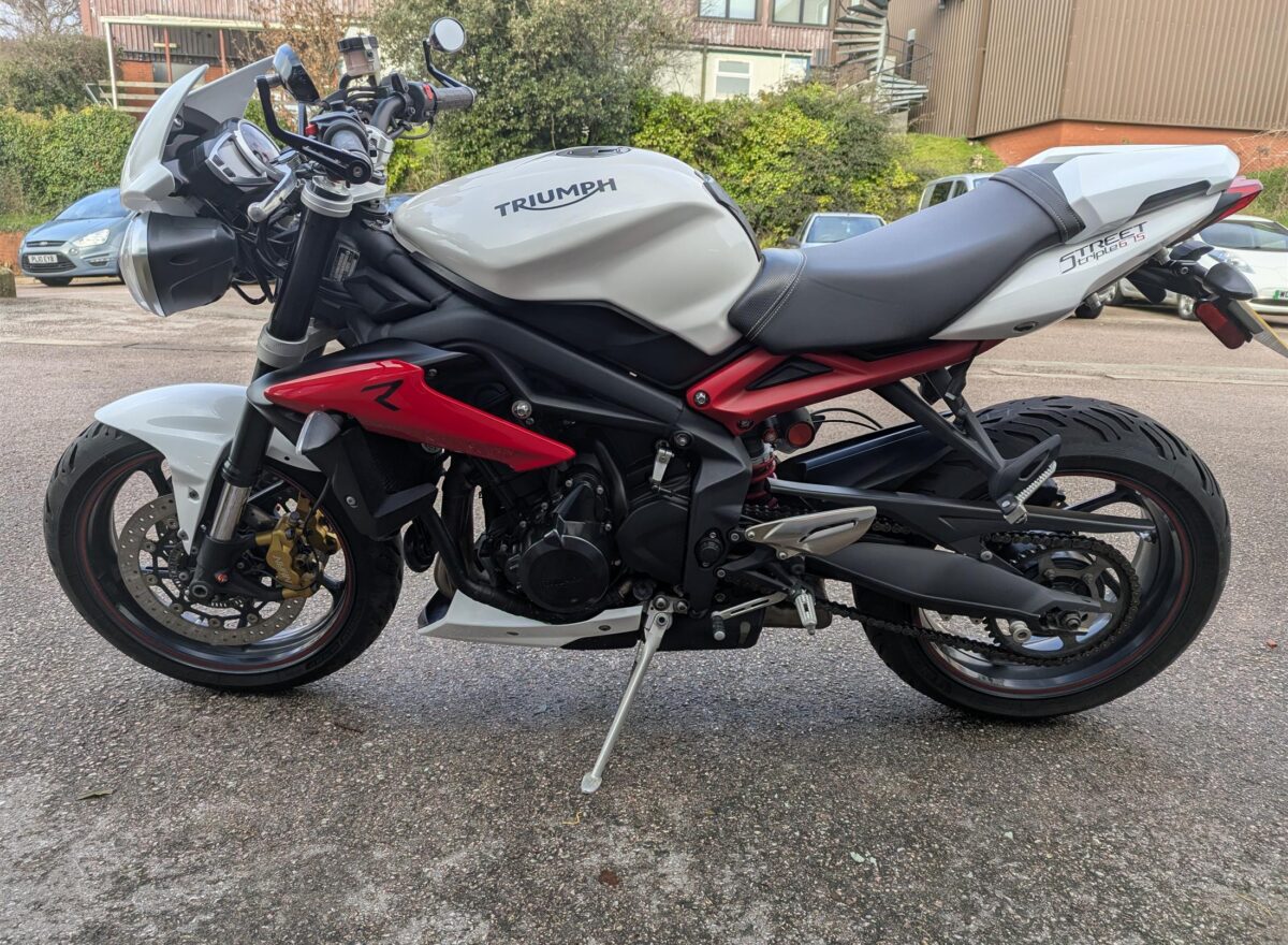 Triumph Street Triple R