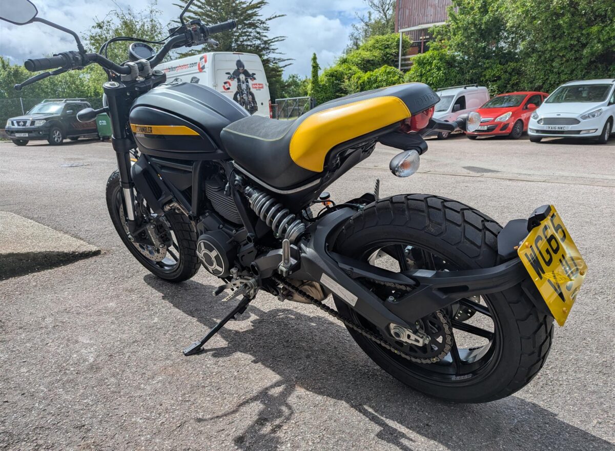 Ducati Scrambler Full Throttle Edition