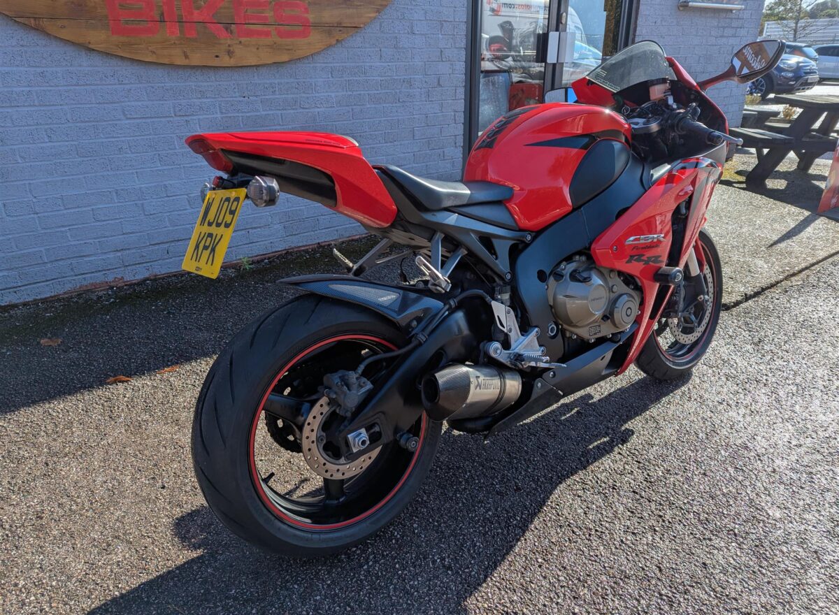 Honda CBR1000RR Fireblade