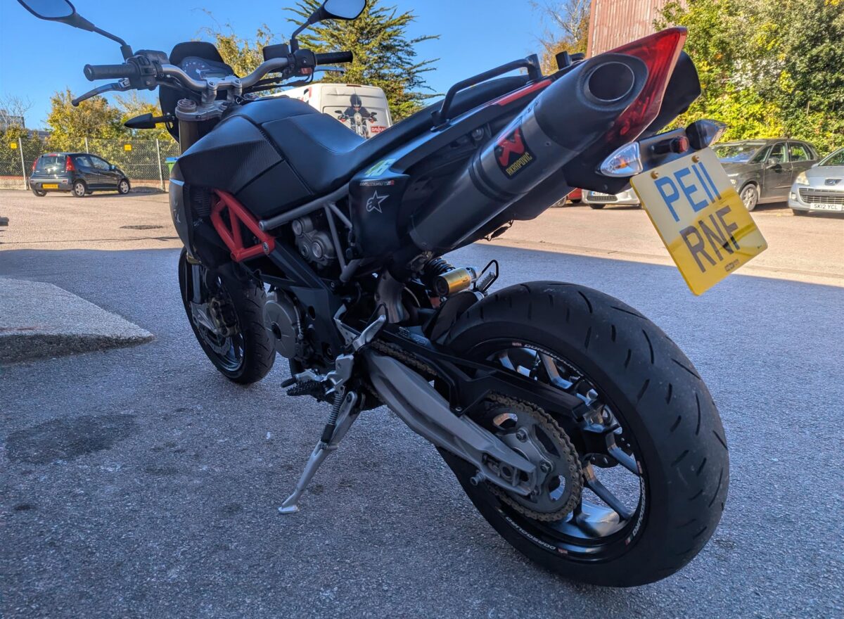 Aprilia Dorsoduro Factory