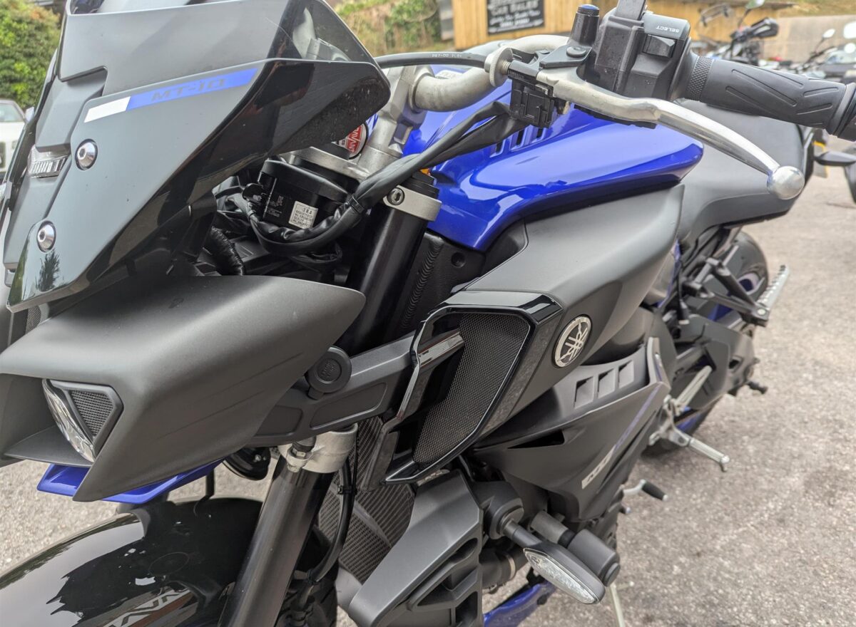 Yamaha MT10