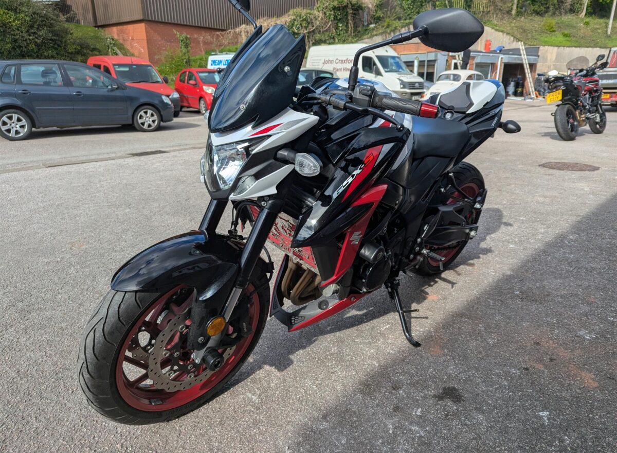 Suzuki GSXS 750Z
