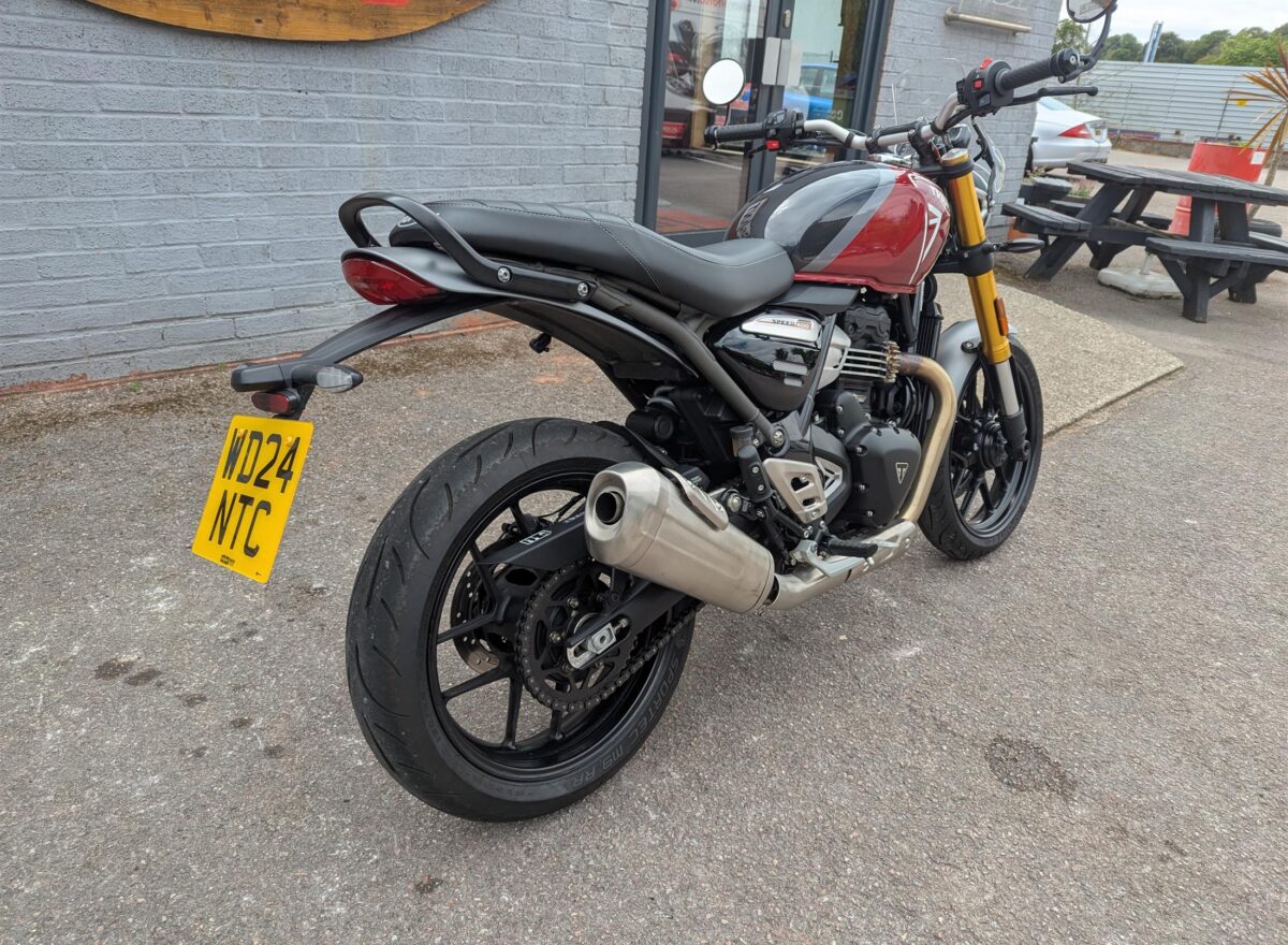 Triumph Speed 400