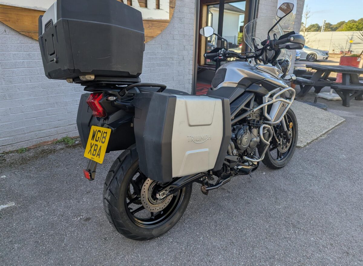 Triumph Tiger 800 XRT