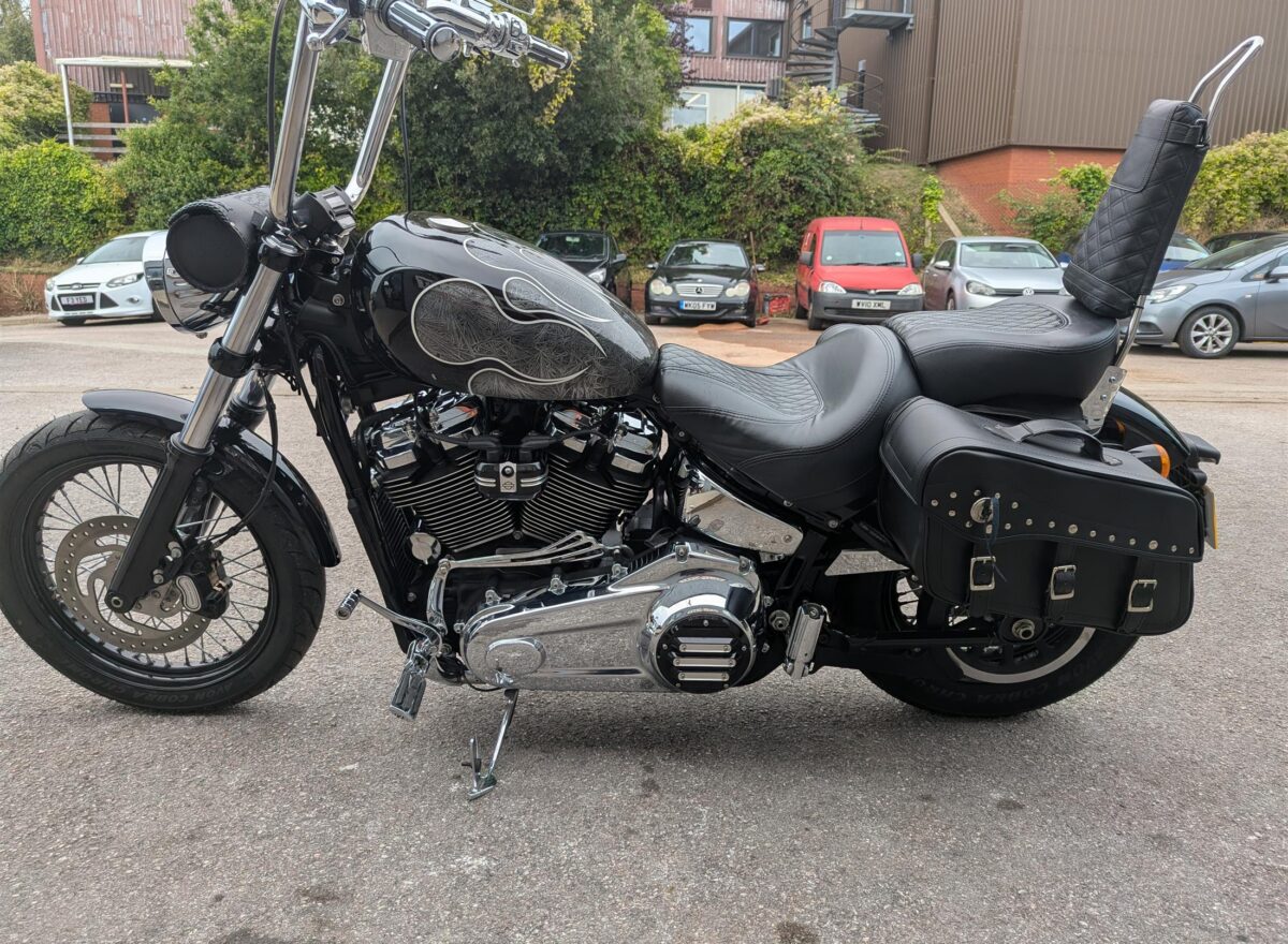 Harley Davidson FXBBS Street Bob 114