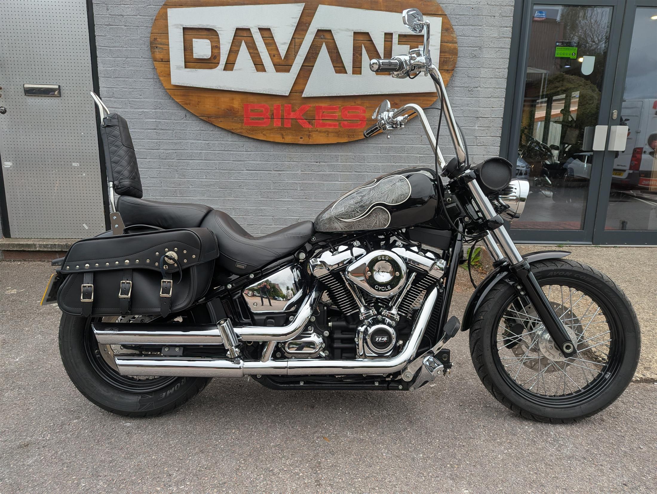 Harley Davidson FXBBS Street Bob 114