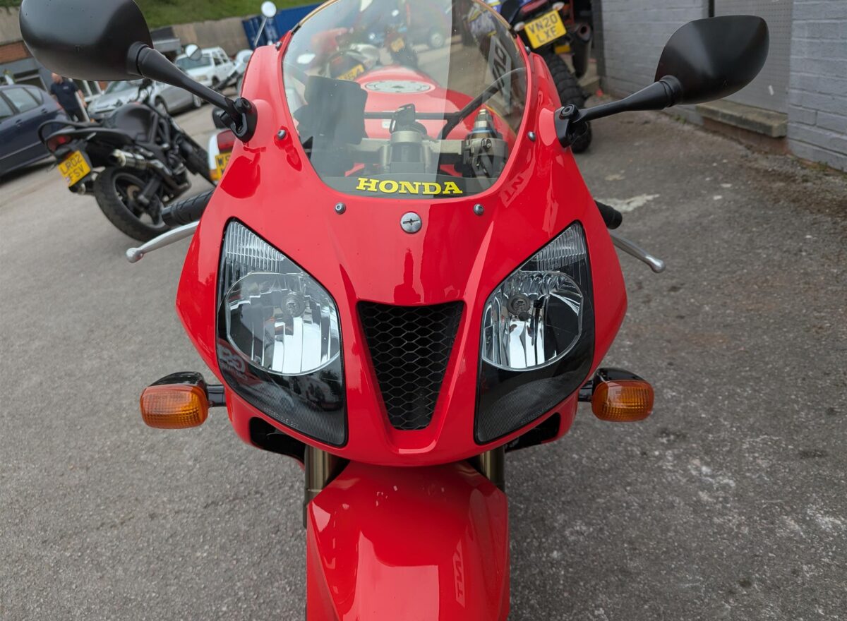 Honda VTR1000 SP-Y