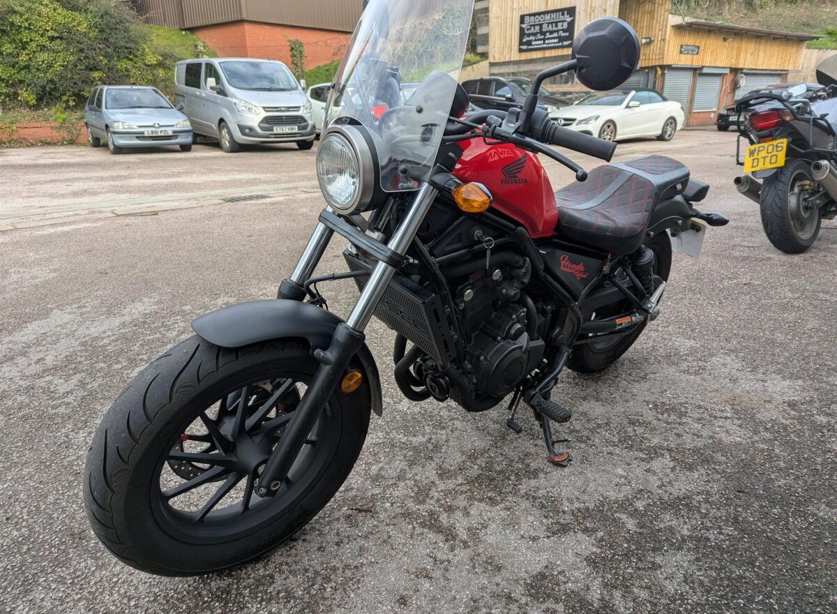 Honda CMX500 Rebel