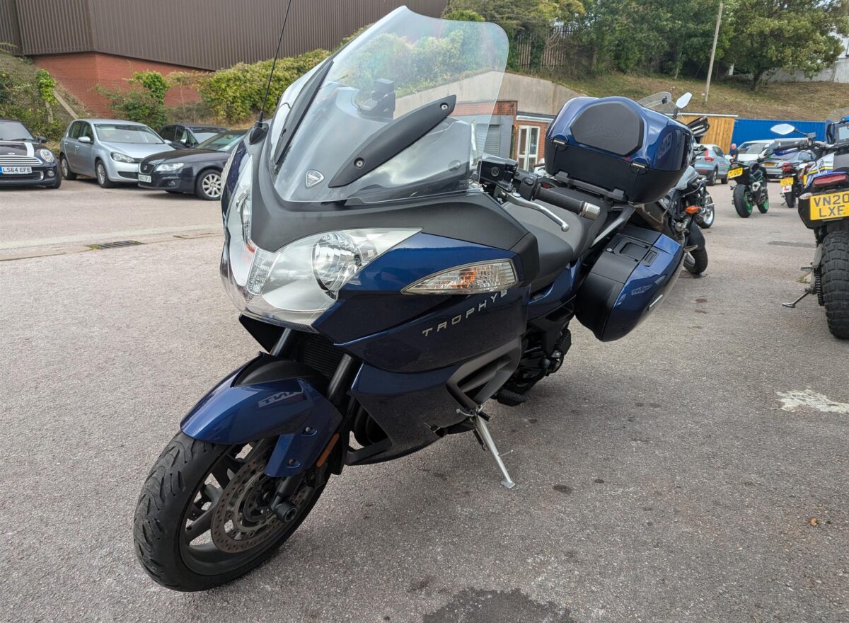 Triumph Trophy SE