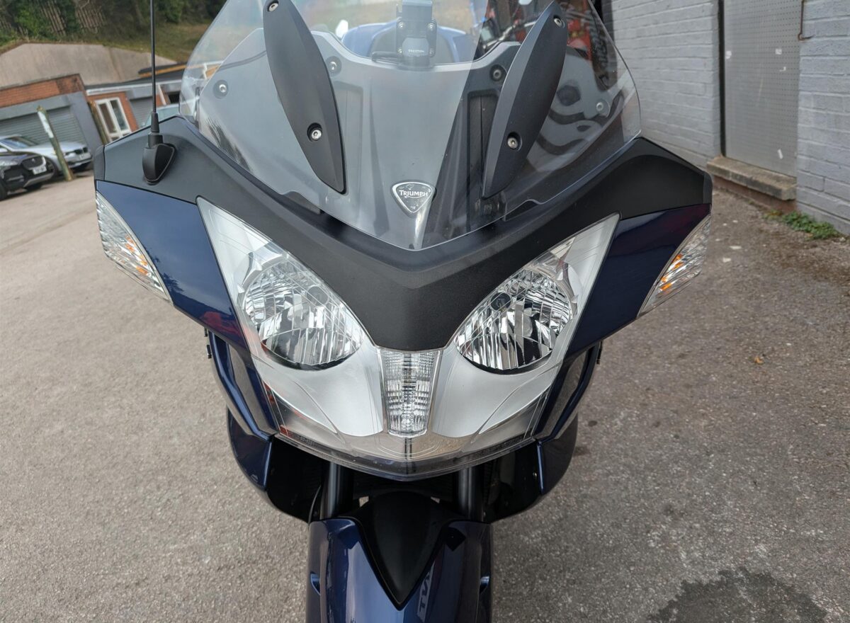 Triumph Trophy SE