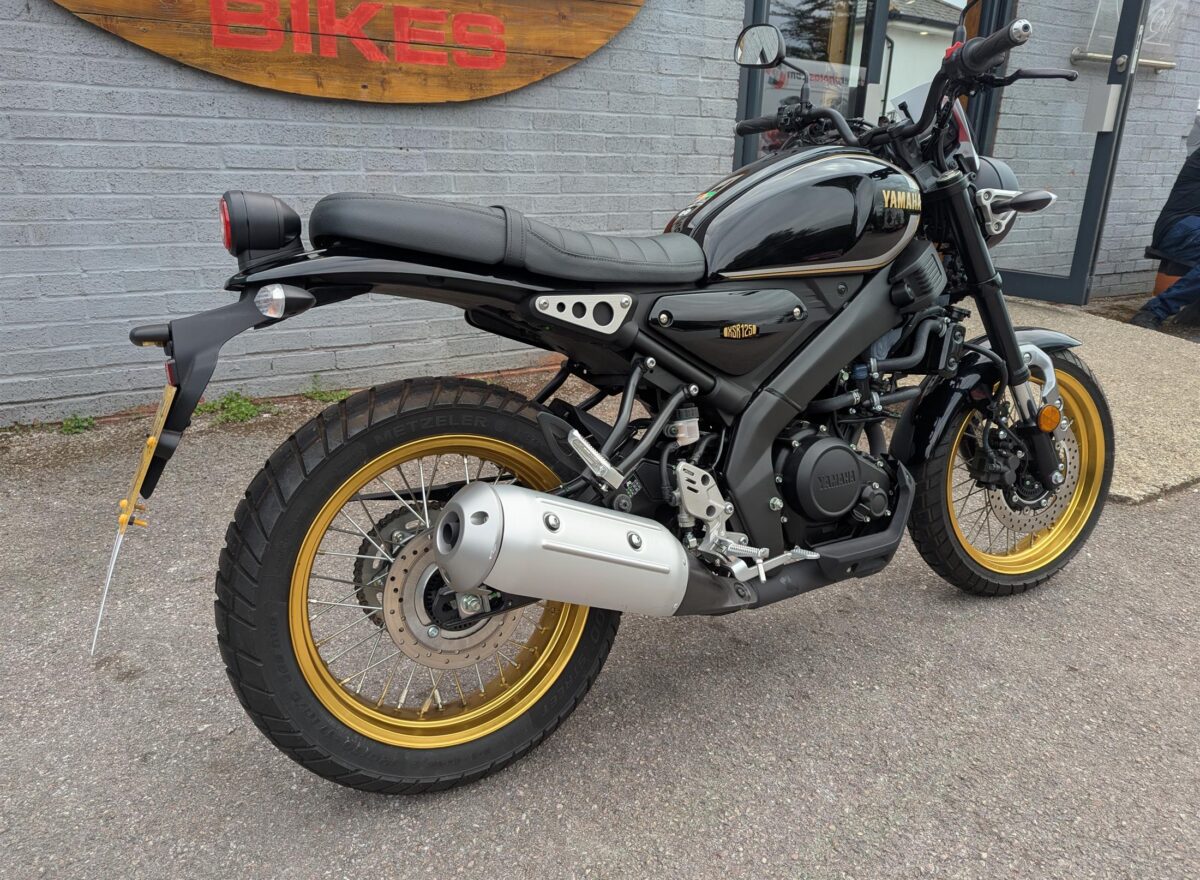 Yamaha XSR125 Legacy