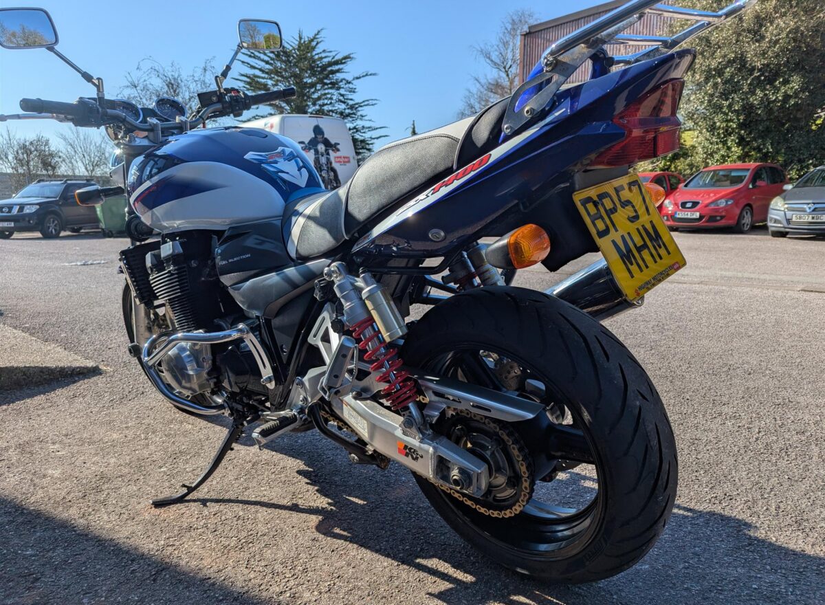 Suzuki GSX1400
