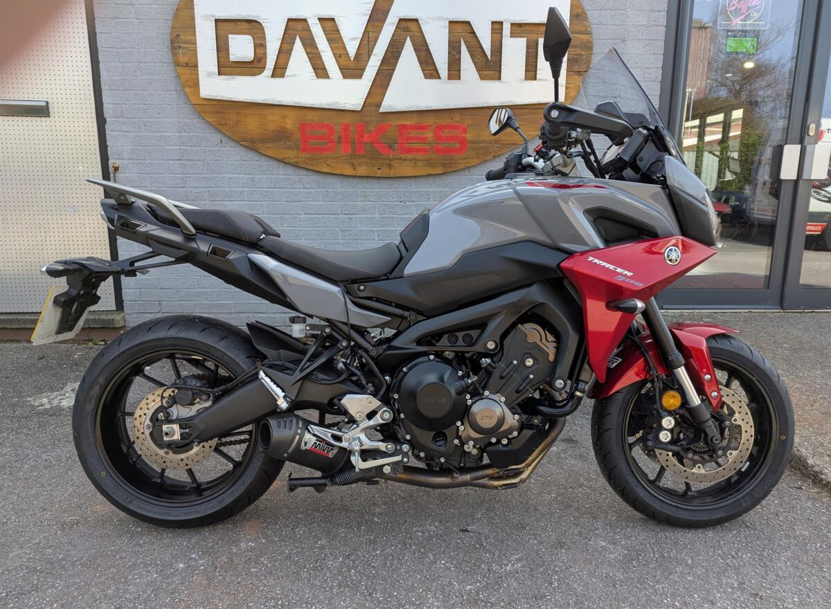 Yamaha Tracer 900